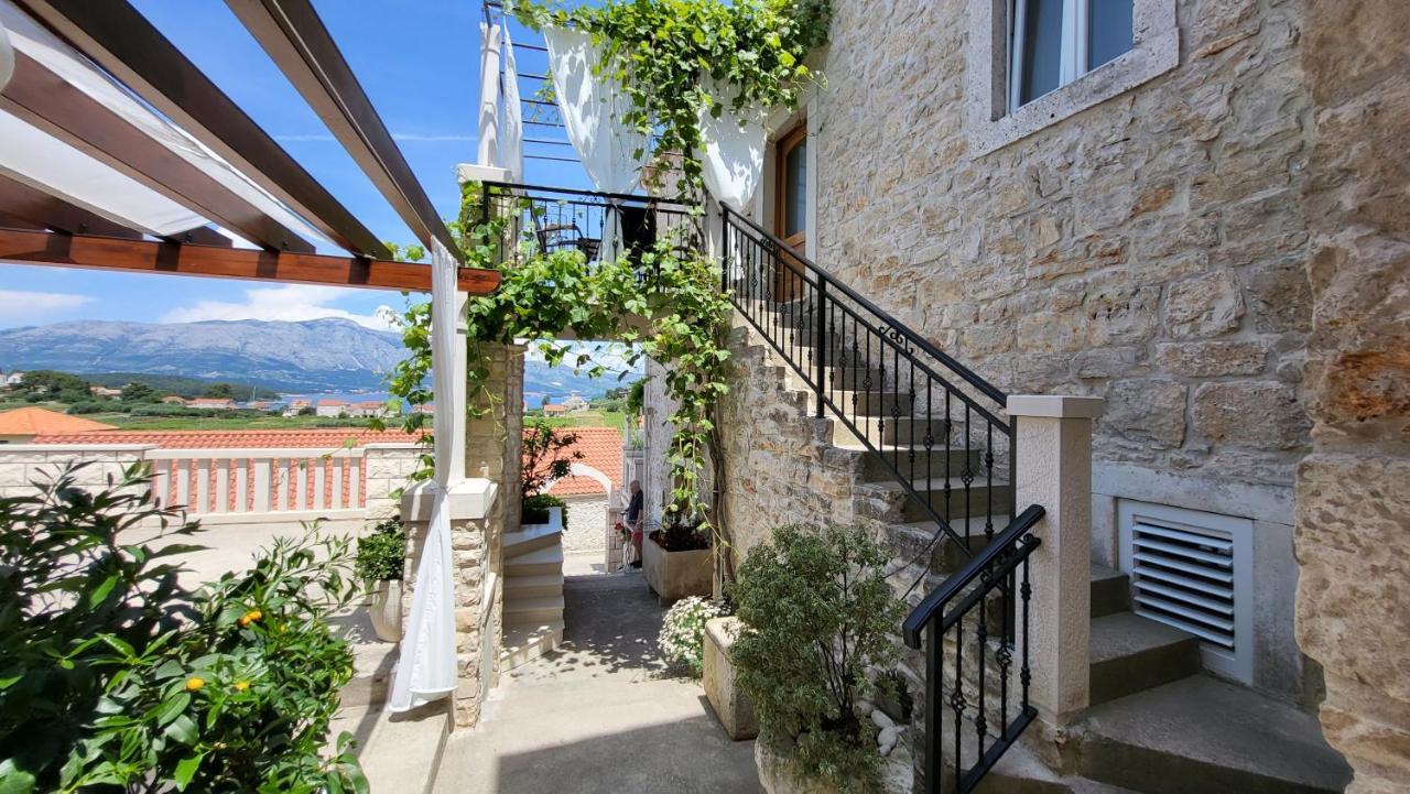 Stone House Apartments Didini Dvori Lumbarda Exteriér fotografie